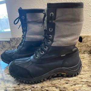 UGG Adirondack / butte Black and Grey